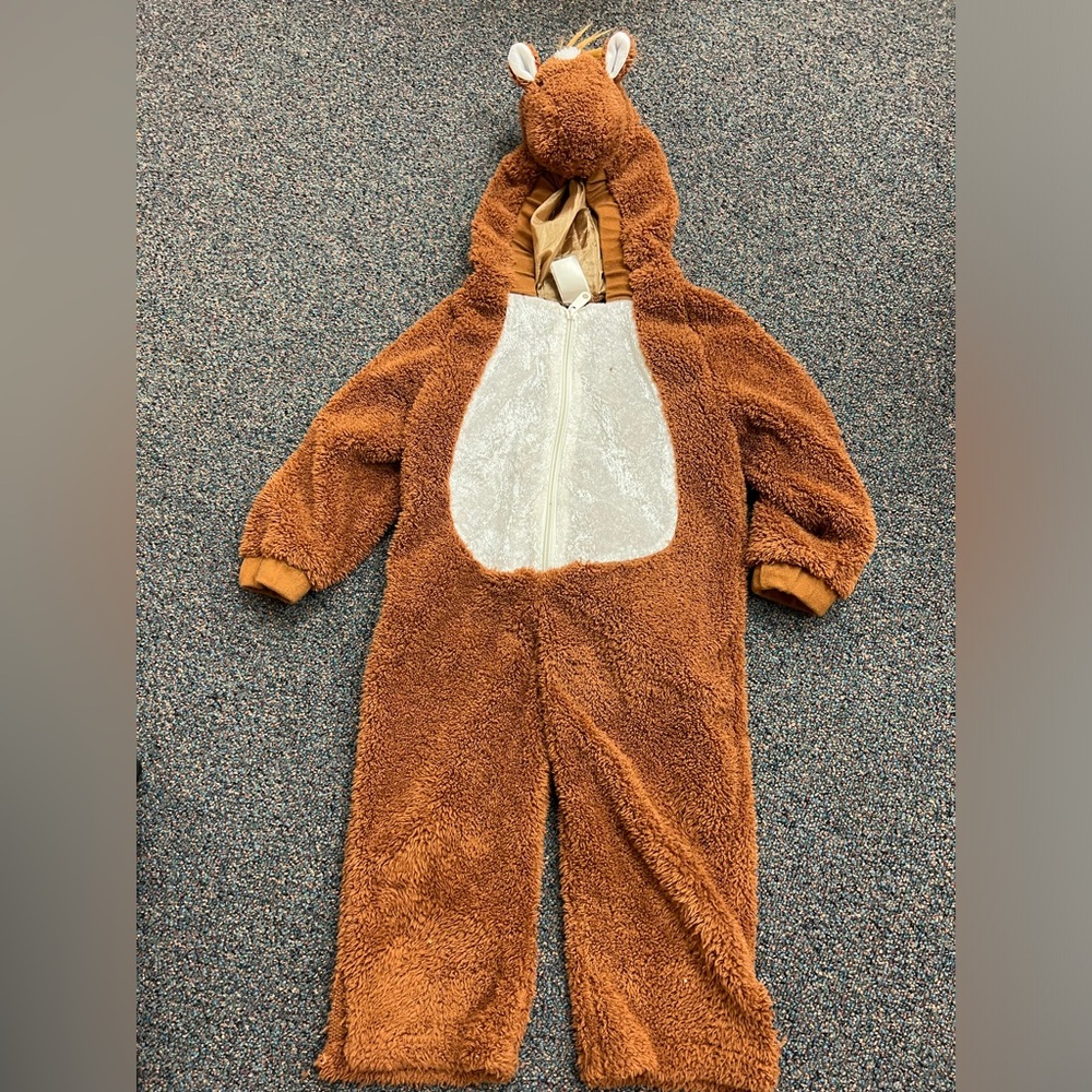 Kids horse costume in brown. Size 4-6T